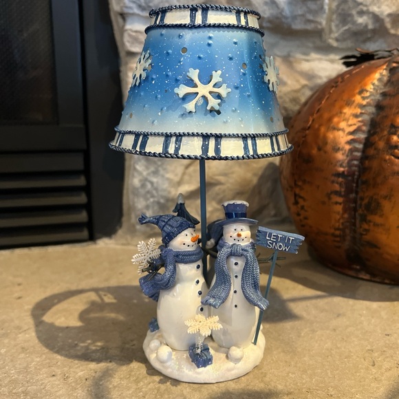 Vintage Snowman Tea Light with Blue Shade - Picture 1 of 6
